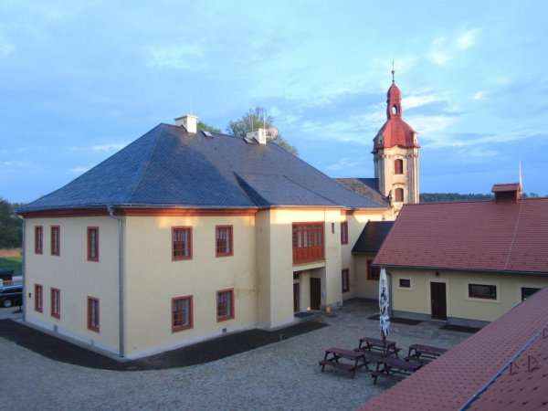 PENZION NA FAŘE