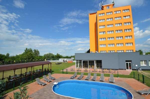 Hotel AURA