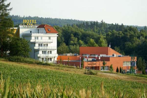 Hotel Akademie Naháč