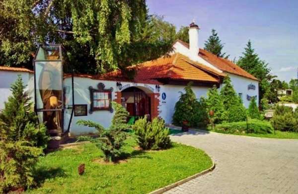 Golden Golem hotel