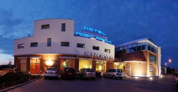 Restaurant & Design Hotel Noem Arch