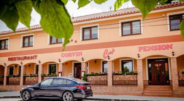 Corvin Pension and Restaurant