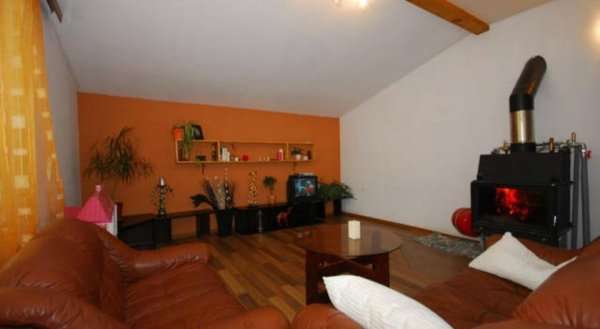 Cozy Chalet Near Jasna Ski Resort