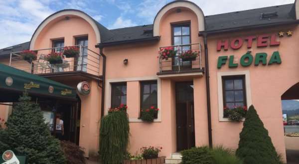 Hotel Flora