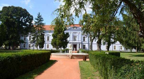 Hotel Kaštieľ Mojmírovce