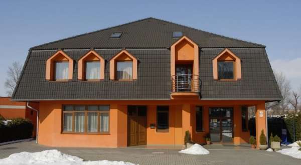 Hotel Senica