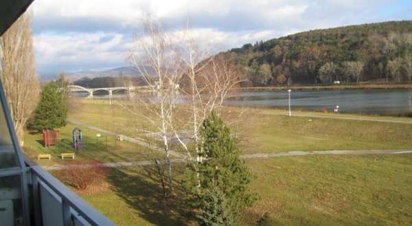 Lakeview Apartment 33