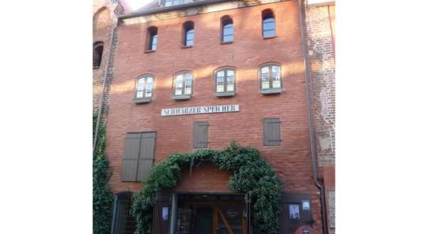 Schwarzer Speicher Stralsund