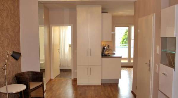 1+ Premium Apartment mit Balkon im Szeneviertel