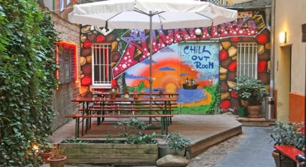 Alcatraz Backpacker Hostel