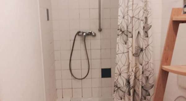 Alhorogo Apartment