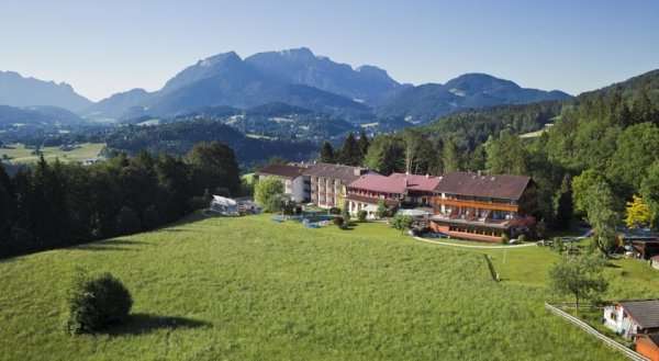 Alm- & Wellnesshotel Alpenhof