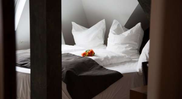 Alpha & Omega Hotel