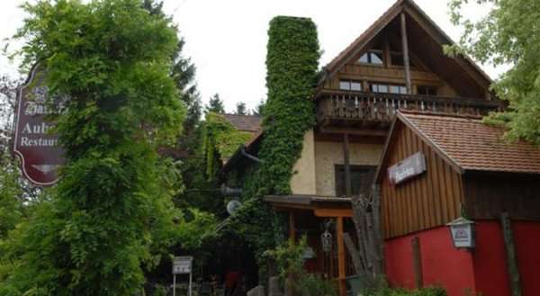 Alte Schreinerei-Auberge Harlekin