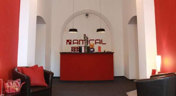 Amical Hotel