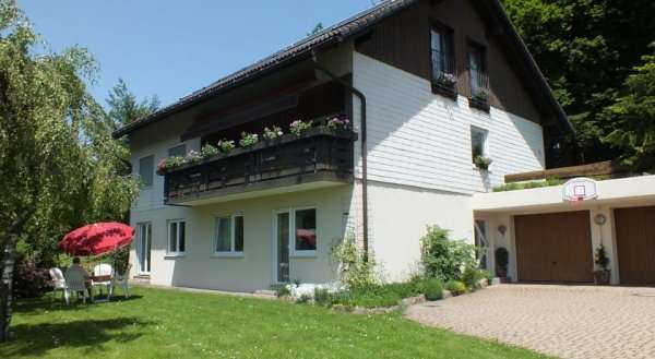 Apartment Am Wald 4