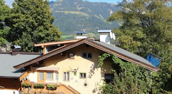 Apartment Haus Mach