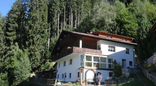 Apartment Waldheim