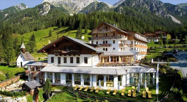 Almwellness Hotel Tuffbad Superior