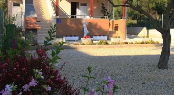 Apartment Alena 1 i 2