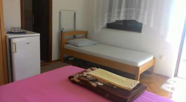 Apartment and Rooms Busa 3