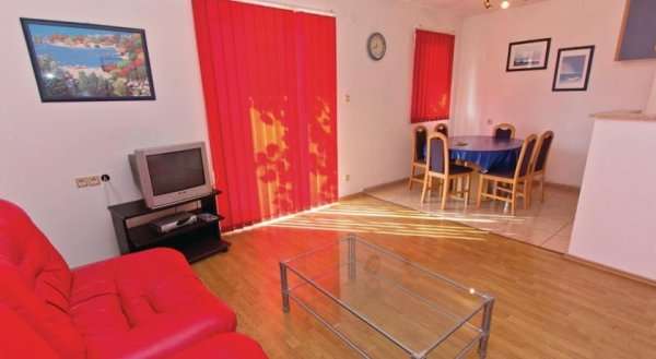 Apartment 22.lipnja Cr