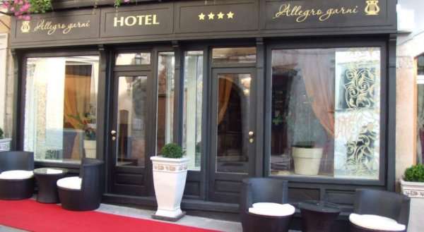 Allegro Hotel