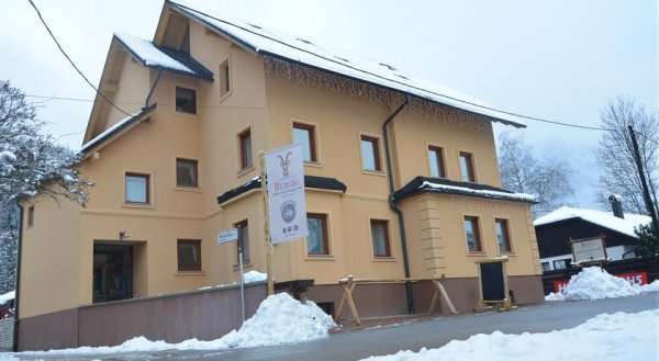 Apartment House Berghi
