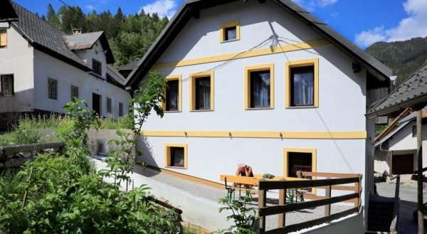 Apartment House Podkoren