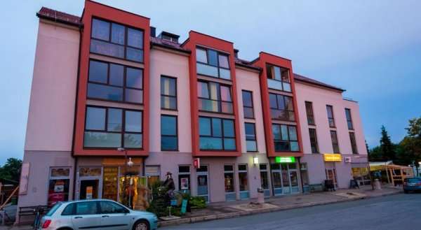 Apartments and Studios Perunika