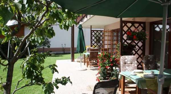 Apartments Kravanja