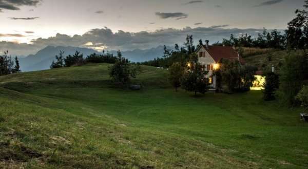 Alviva Holiday Home