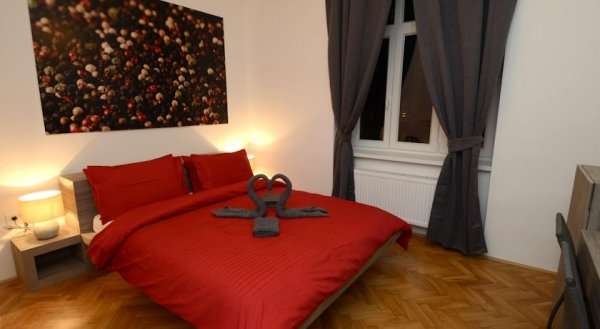 Ginger Rooms