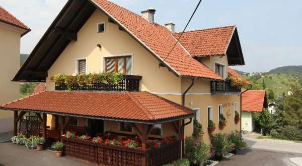 Gostilna s Prenočišči Repovž