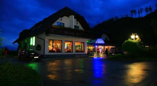 Gostišče GTC 902 Črnivec