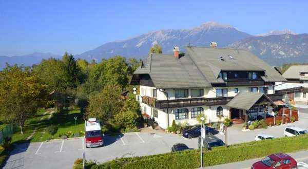 Guesthouse Leski Dvor