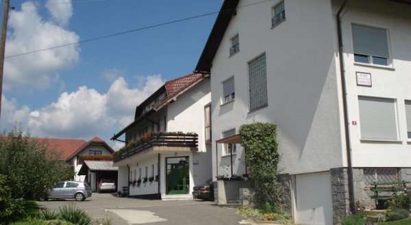 Guesthouse Pri Štorklji