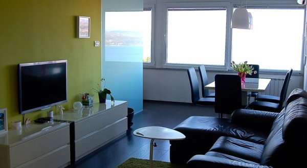 Hill Apartment