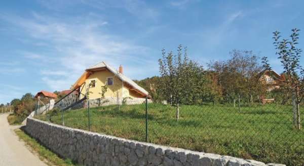 Holiday home Dobrnic 44