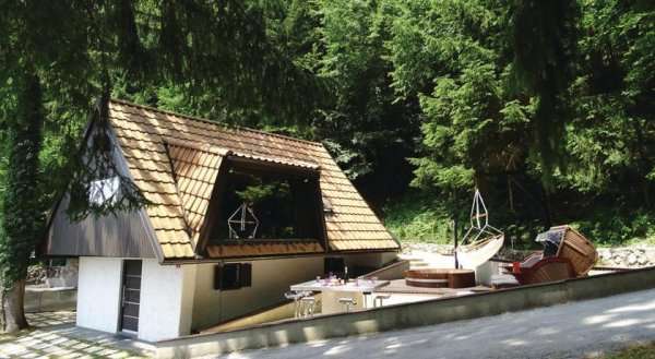 Holiday Home Laze v Tuhinju with a Sauna 03