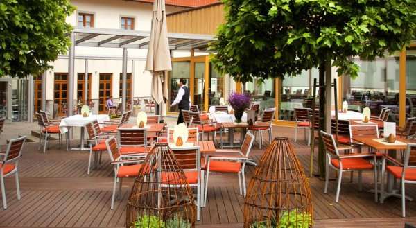 Hotel and guest house Triglav Dobrna
