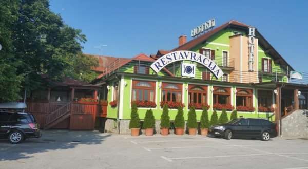 Hotel Roškar