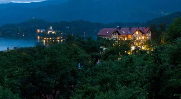 Hotel Triglav