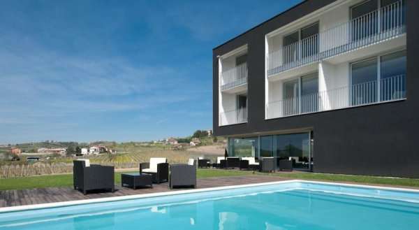 House Iaquin