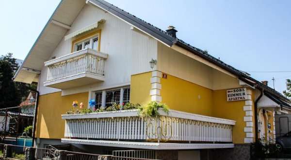 Mekina Guesthouse