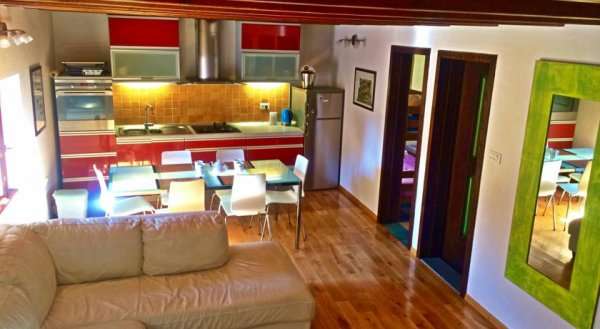 Romantic maisonette