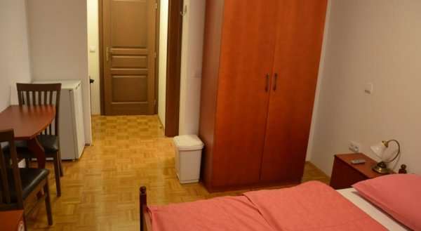 Rooms Pod Lipo Olimje