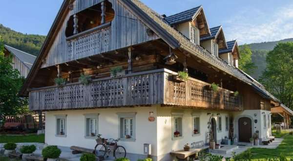 Rustic House 13