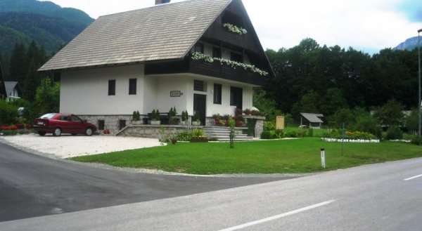 Sobe Ćuskić