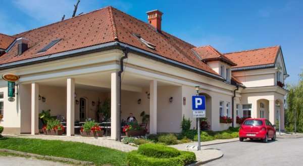 Tourist Farm Stari Hrast